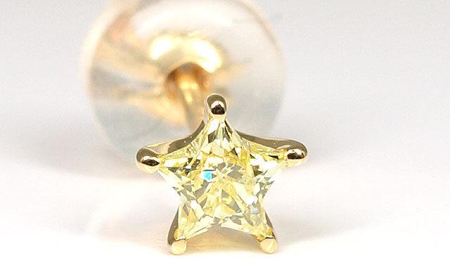 スターカット(星型)ダイヤモンド・片耳用ピアス画像