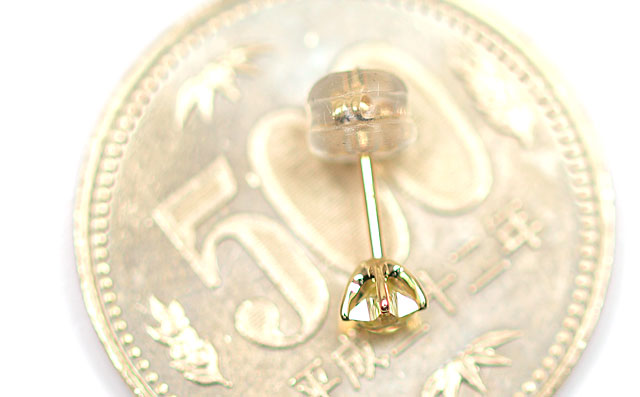 スターカット(星型)ダイヤモンド・片耳用ピアス画像