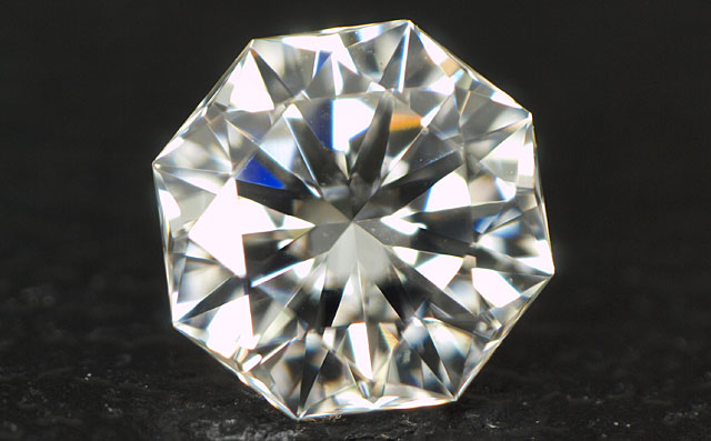 クリスタルムーンダイヤモンド画像