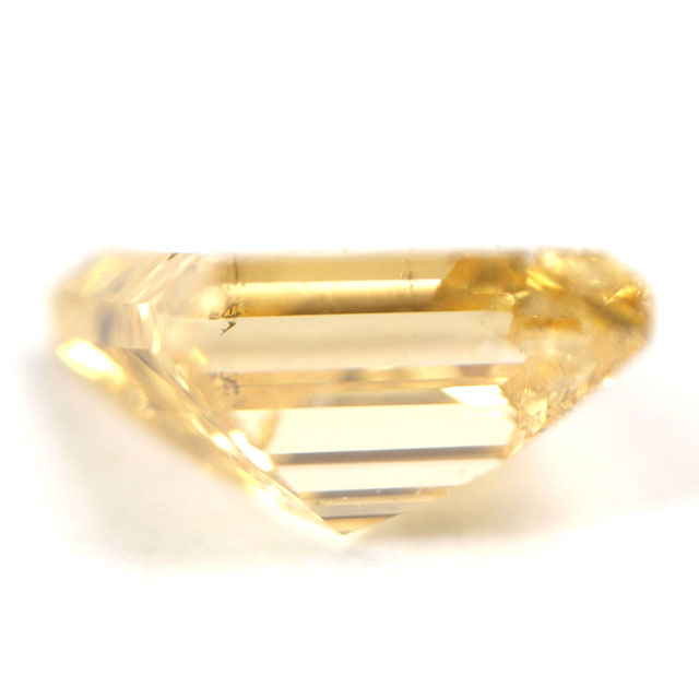 イエローダイヤモンドルース画像