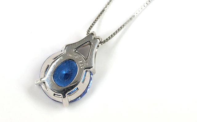 タンザナイトペンダントネックレス