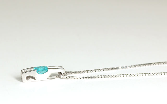 パライバトルマリンペンダントネックレス