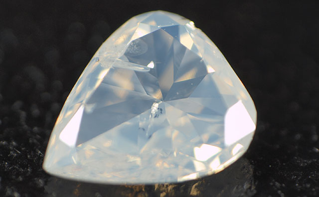 天然ホワイトダイヤモンド ルース(裸石) 0.171ct, Fancy White (ファンシーホワイト),I-1,ペアシェイプ 【中央宝石