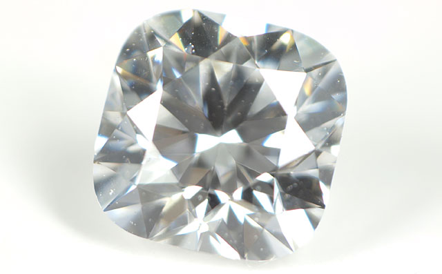 クッション・ブリリアントカットダイヤモンド画像