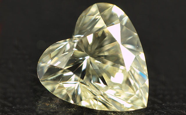 天然（ナチュラル）O-Pカラーダイヤモンド ルース画像