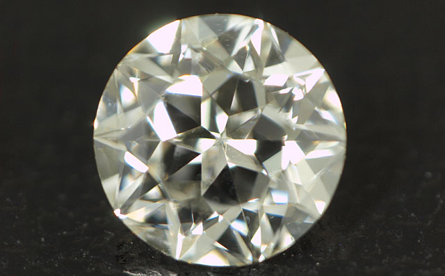 57面体カットダイヤモンド画像