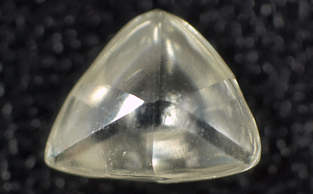 マクル・ダイヤモンド原石ルース画像