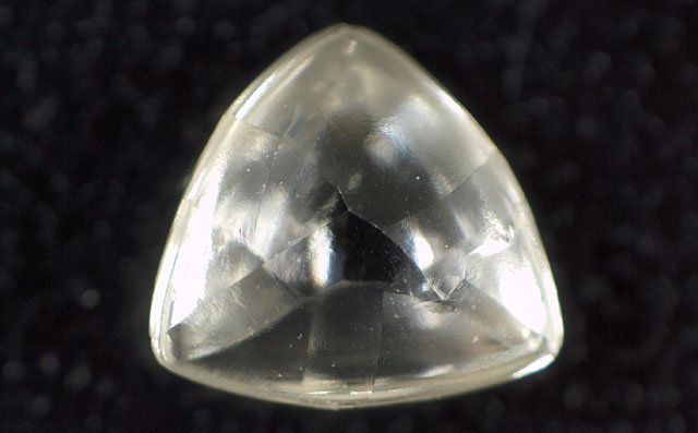 マクル・ダイヤモンド原石ルース画像