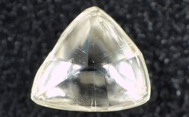 マクル・ダイヤモンド原石ルース画像