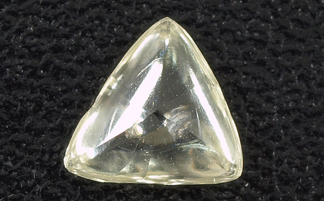 マクル・ダイヤモンド原石ルース画像