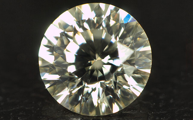 天然（ナチュラル）Mカラーダイヤモンド ルース画像