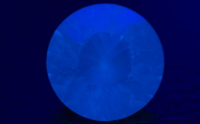 天然（ナチュラル）Mカラーダイヤモンド ルース画像