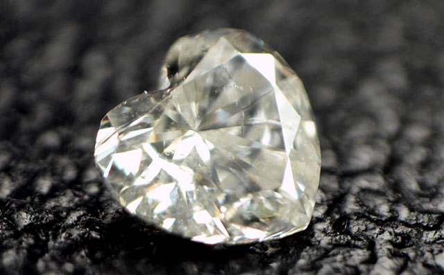 ダイヤモンドルース画像