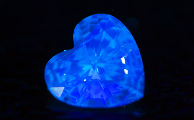 ダイヤモンドルース画像