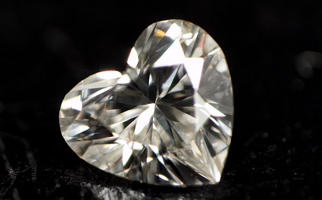 ダイヤモンドルース画像