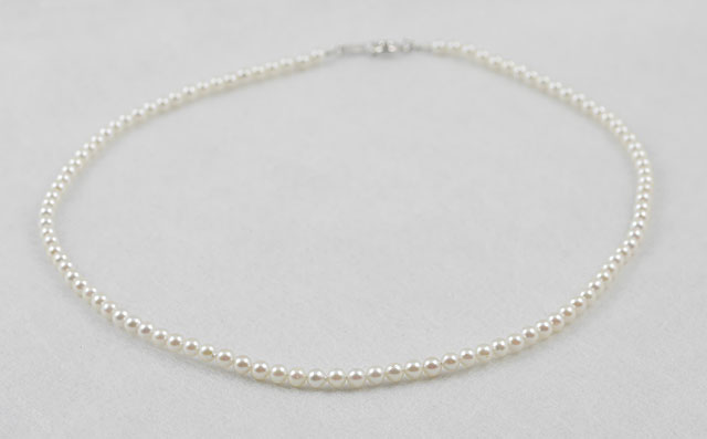 ベビーパールネックレス