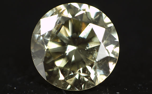 天然カメレオンダイヤモンド画像