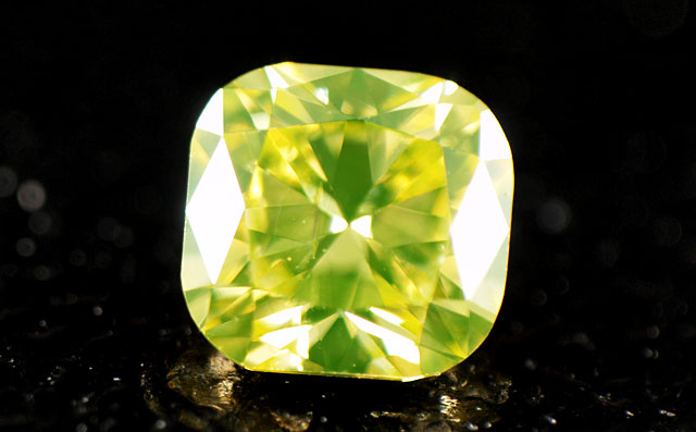 天然(ナチュラル)イエローダイヤモンド画像