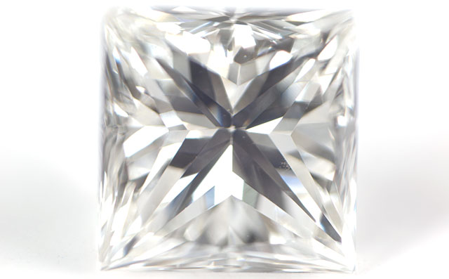 天然（ナチュラル）Lカラーダイヤモンド ルース画像