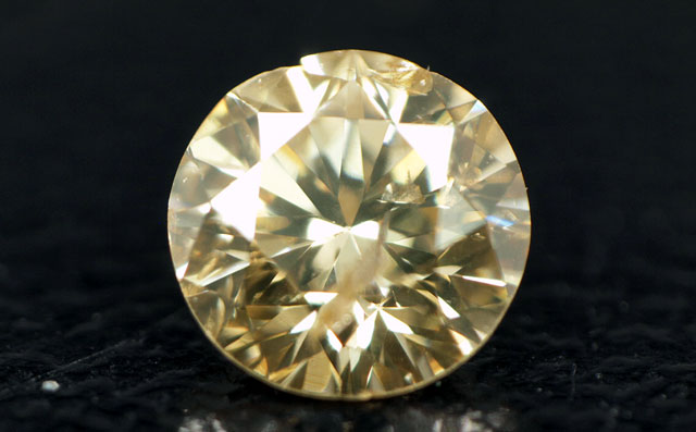 イエローダ イヤモンドルース画像