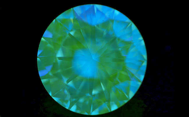 天然(ナチュラル)Y-Zカラーダイヤモンド ルース画像