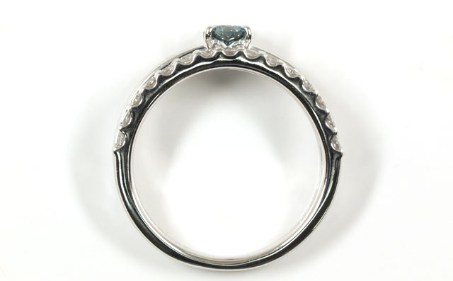 ダイヤモンドリング(指輪)