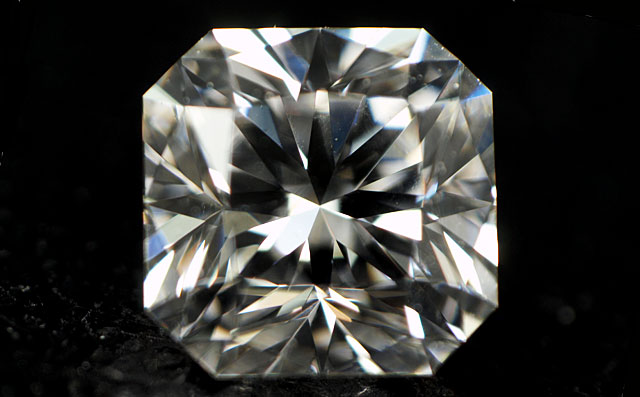 ダイヤモンドリング【お得】天然ダイヤルース G VS1 144面 0.166ct ソーティング付き