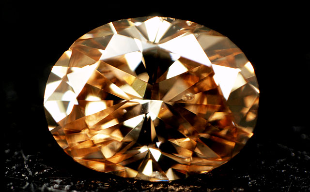 天然ブラウンダイヤモンド画像