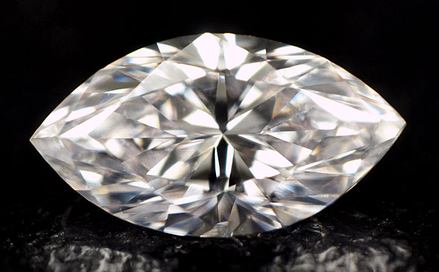 ピンクダイヤモンドルース画像