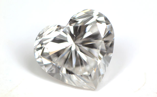 0.303ct, D, VS2 3EX H&C, 中央宝石研究所ダイヤモンド画像