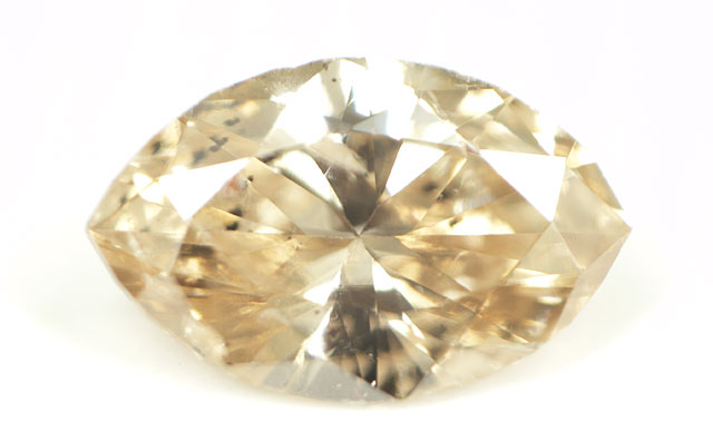 プリンセスカット・イエローダイヤモンド画像