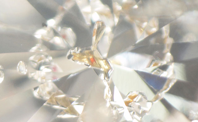 ガーネット入りダイヤモンドルース画像