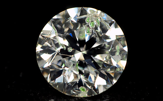 ガーネット結晶パイロキシン結晶入りダイヤモンドルース画像