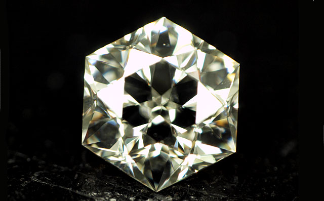 クリスタルムーンダイヤモンド画像