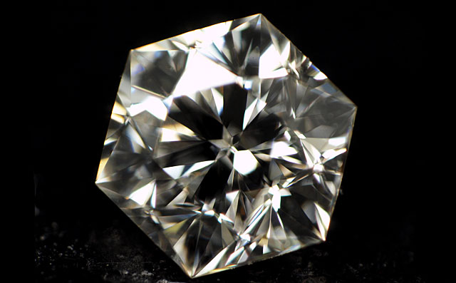 クリスタルムーンダイヤモンド画像