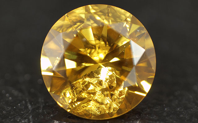 天然(ナチュラル)イエローダイヤモンド画像
