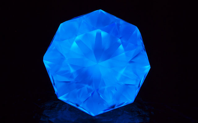 通称クリスタルムーンダイヤモンドルース画像