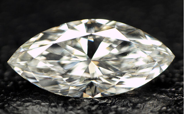 天然(ナチュラル)Y-Zカラーダイヤモンド ルース画像