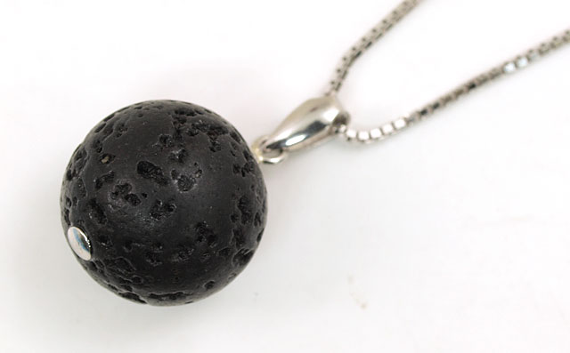 ラァーバ(溶岩)ペンダントトップ