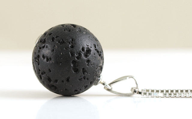 ラァーバ(溶岩)ペンダントトップ