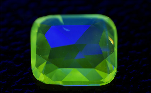 天然(ナチュラル)イエローダイヤモンド画像