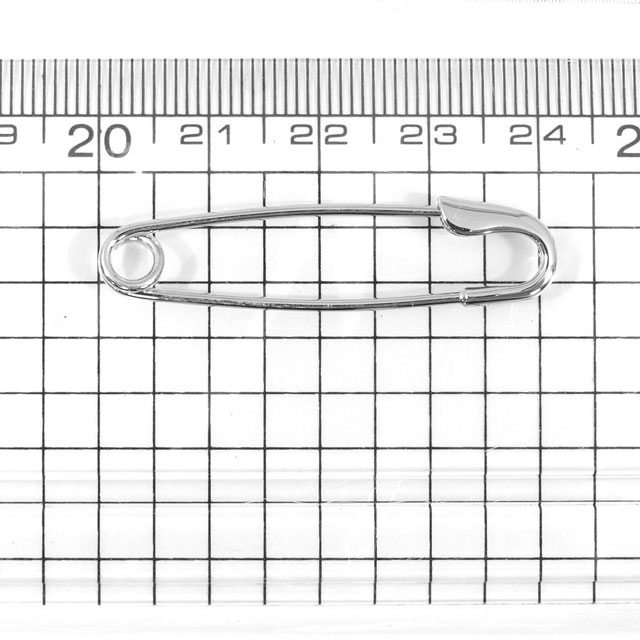 安全ピン　14金ホワイトゴールド　画像