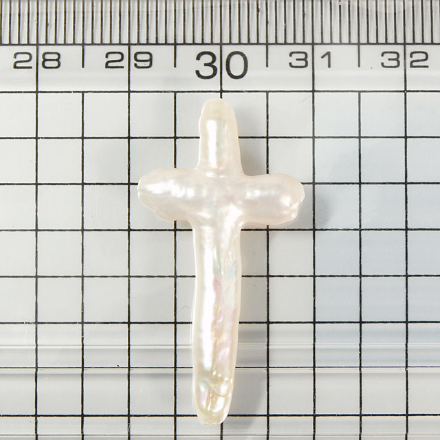 クロスパール(淡水真珠)12月27日の誕生日石