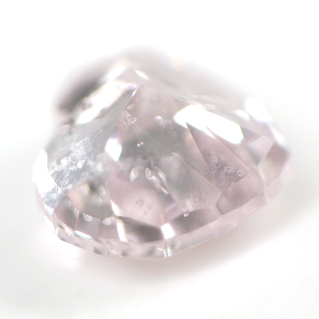 天然ピンクダイヤモンド ルース(裸石) 0.055ct, ファンシー・ライト・パープリッシュ・ピンク, SI-2, ハートシェイプ 【 中央