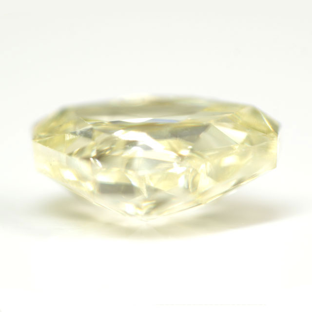 イエローダイヤモンドルース画像