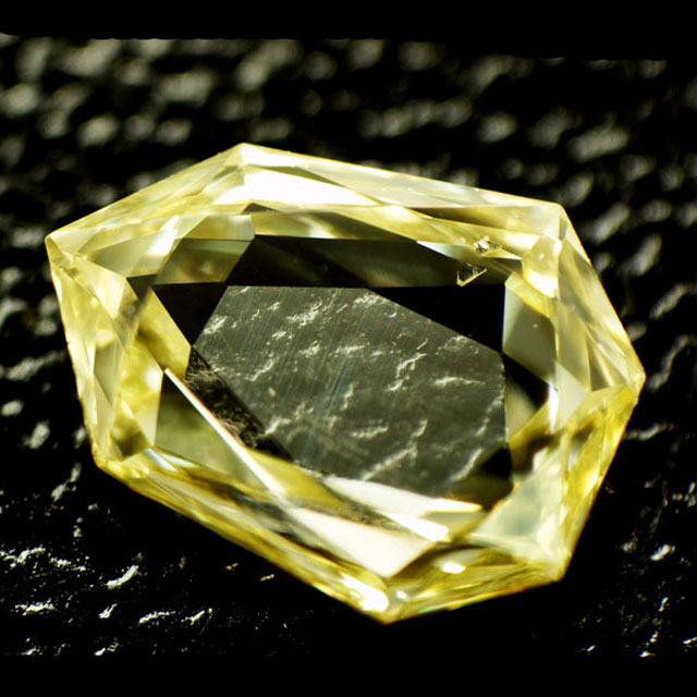 イエローダ イヤモンドルース画像