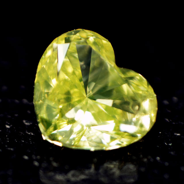 イエローダ イヤモンドルース画像