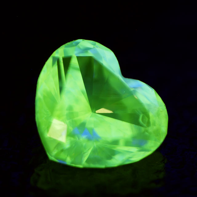 イエローダ イヤモンドルース画像