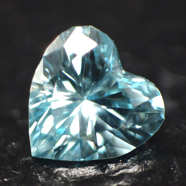 ダイヤモンドルース画像