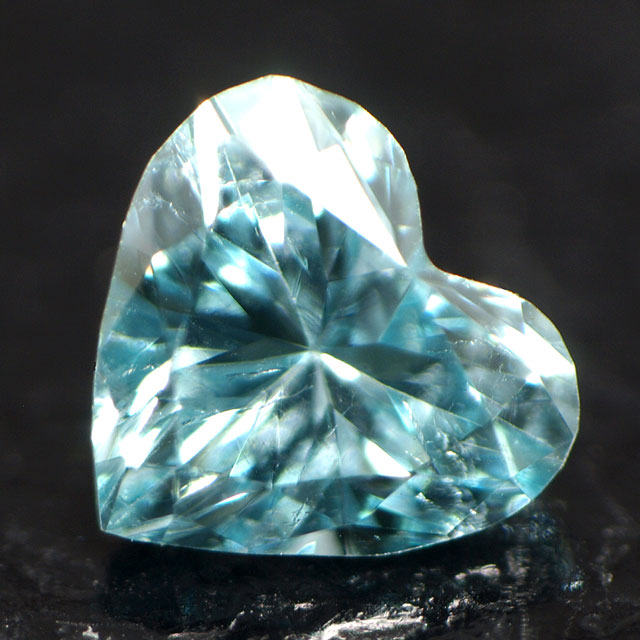 ダイヤモンドルース画像